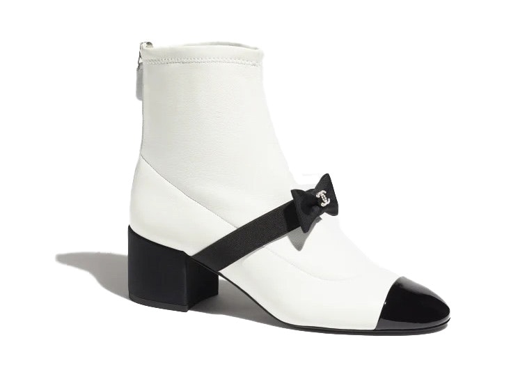 Chanel ankle boots in white leather with black patent trim  DOWNTOWN  UPTOWN Genève